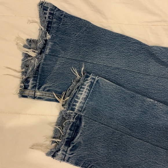 EB Denim - Unraveled Jeans - Reworked Vintage Levi’s - Picture 6 of 9